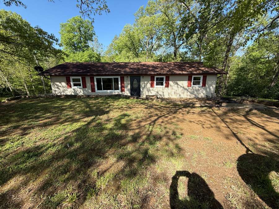 Move In Ready Ranch in Great Location